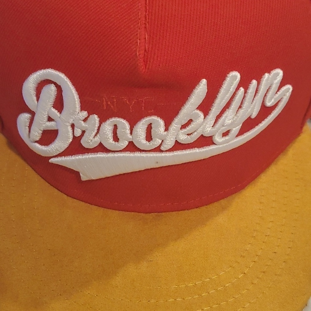 NWOT Brooklyn NYC hat red/ gold suede Bill One size fits all - Picture 2 of 4